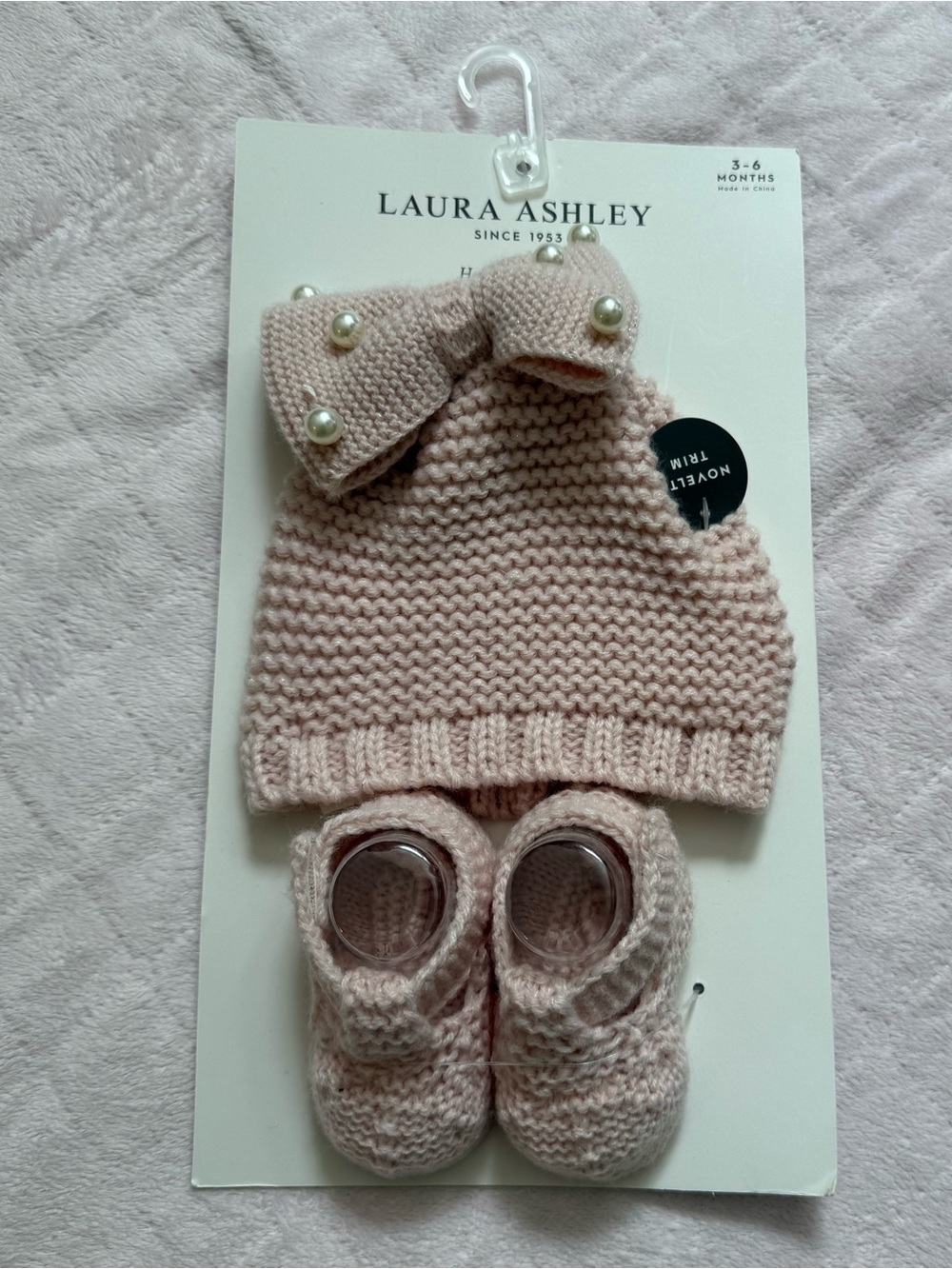 Laura Ashley Pink Knitted Baby Hat & Booties Set 3-6 Months NWT